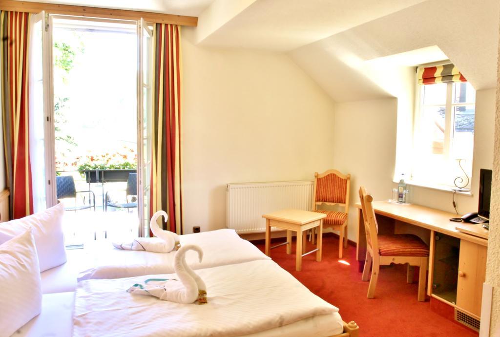 Hotel Alttolkewitzer Hof Dresden Exterior foto